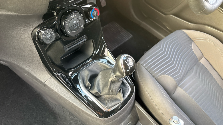 Ford Fiesta 1.25 82 Zetec 3dr Petrol Hatchback